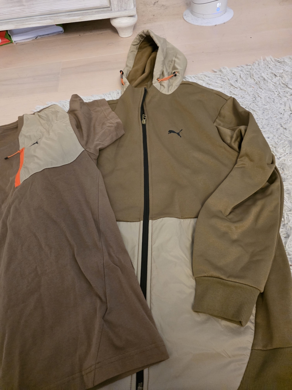 PUMA Men's Hooded Zip Jacket in Olive & Beige